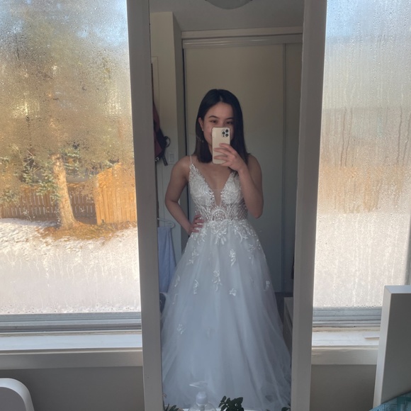 Wedding Prom Dress Gown - Picture 10 of 11